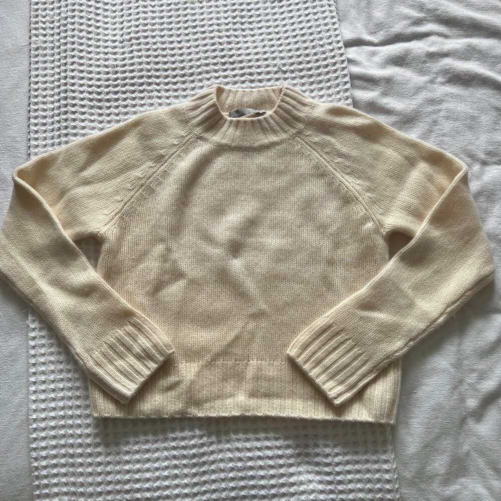 NWOT Vince Raglan Sleeve Cashmere Sweater